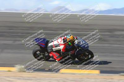 media/Feb-04-2024-SoCal Trackdays (Sun) [[91d6515b1d]]/1-Bowl (950am)/